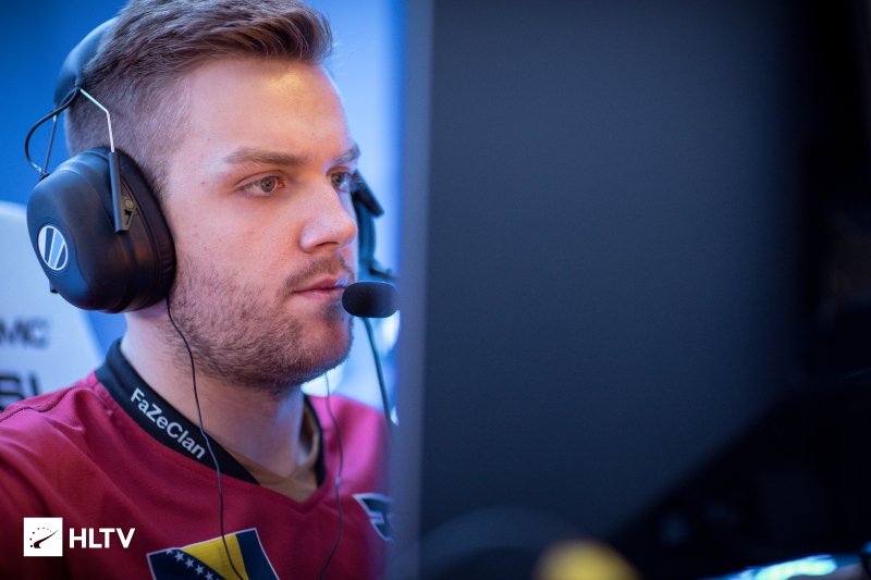 理查德·刘易斯指责ESL压制竞争对手