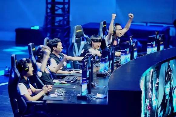 VALORANT 玩家认为投降系统设计糟糕