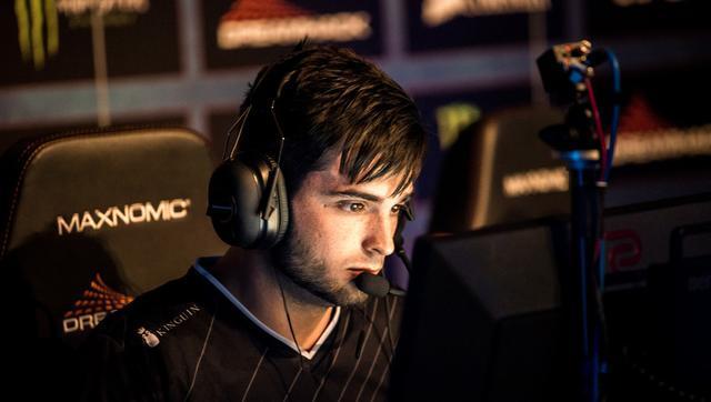 iG官方：主教练Loong正式加入